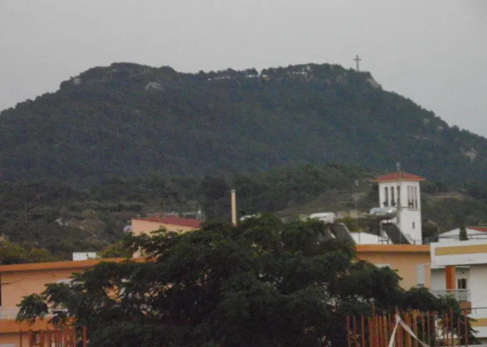 Maria Studios & Apartments